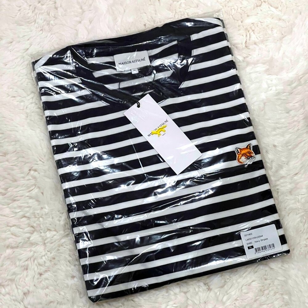 NWT - Maison Kitsune fox head marine stripe t-shirt - Navy🦊⚓ - Picture 4 of 4